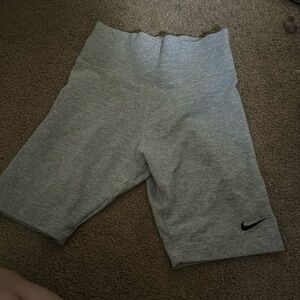 Light grey Nike tight fit biker shorts